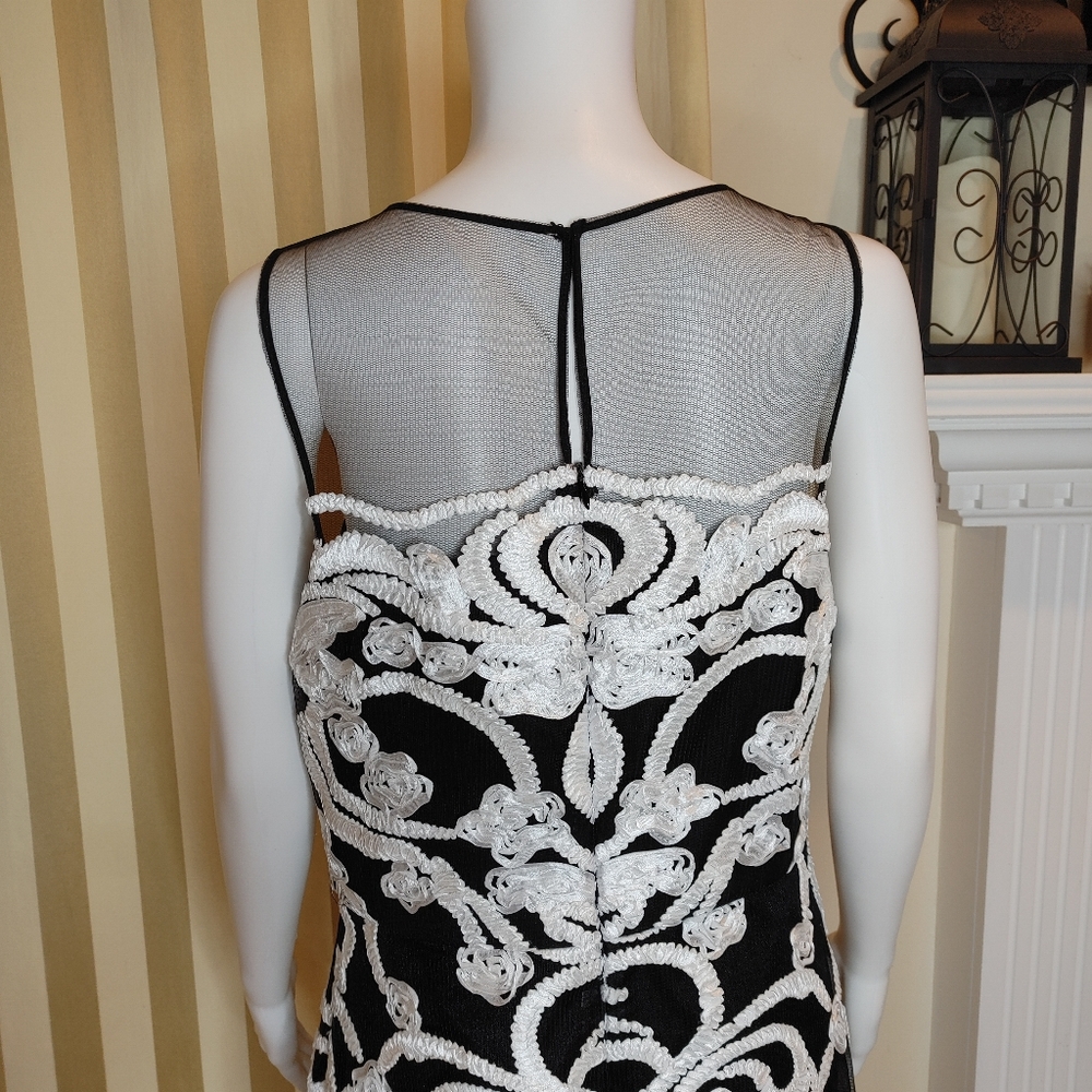 JULIA JORDAN EMBROIDERED ILLUSION COCKTAIL DRESS 12 - Picture 7 of 9